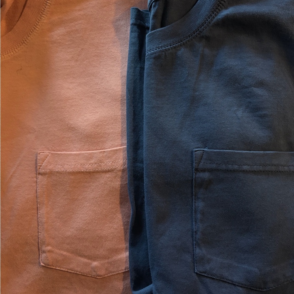 Set of Two Pocket T-Shirts sz xl